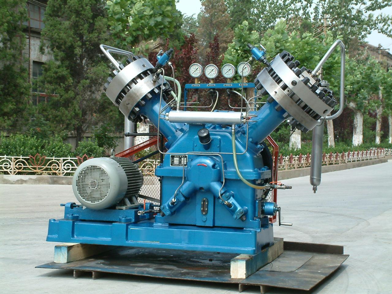 DG30 124.jpg